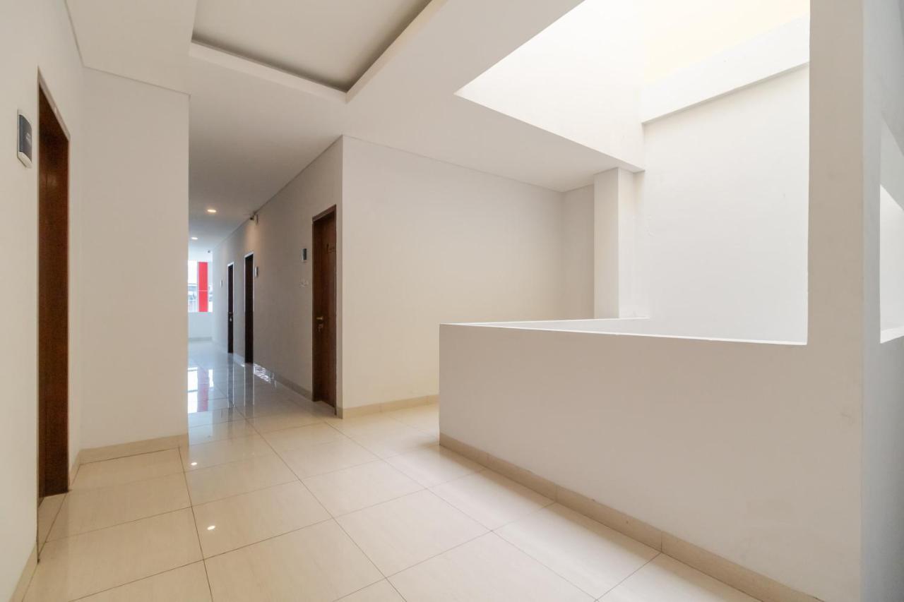 Urbanview Hotel Casa Kota Mangga Besar Jakarta Exterior foto